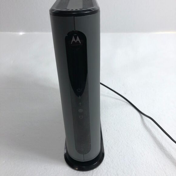 Motorola Docsis 3.0 Cable Modem 24x8 Model MB7621 - Picture 2 of 6